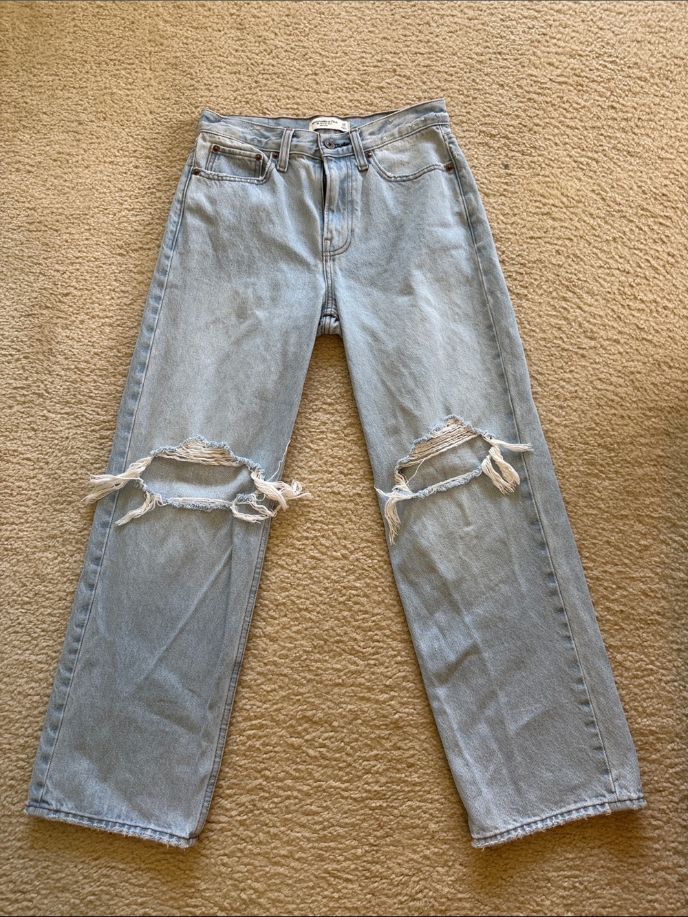 Light Blue Ripped Women’s Jeans - Classic Straight Fit